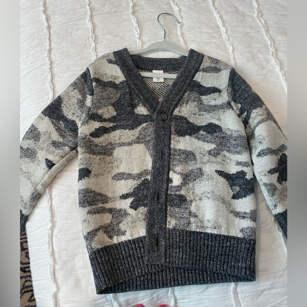Gap Sweater